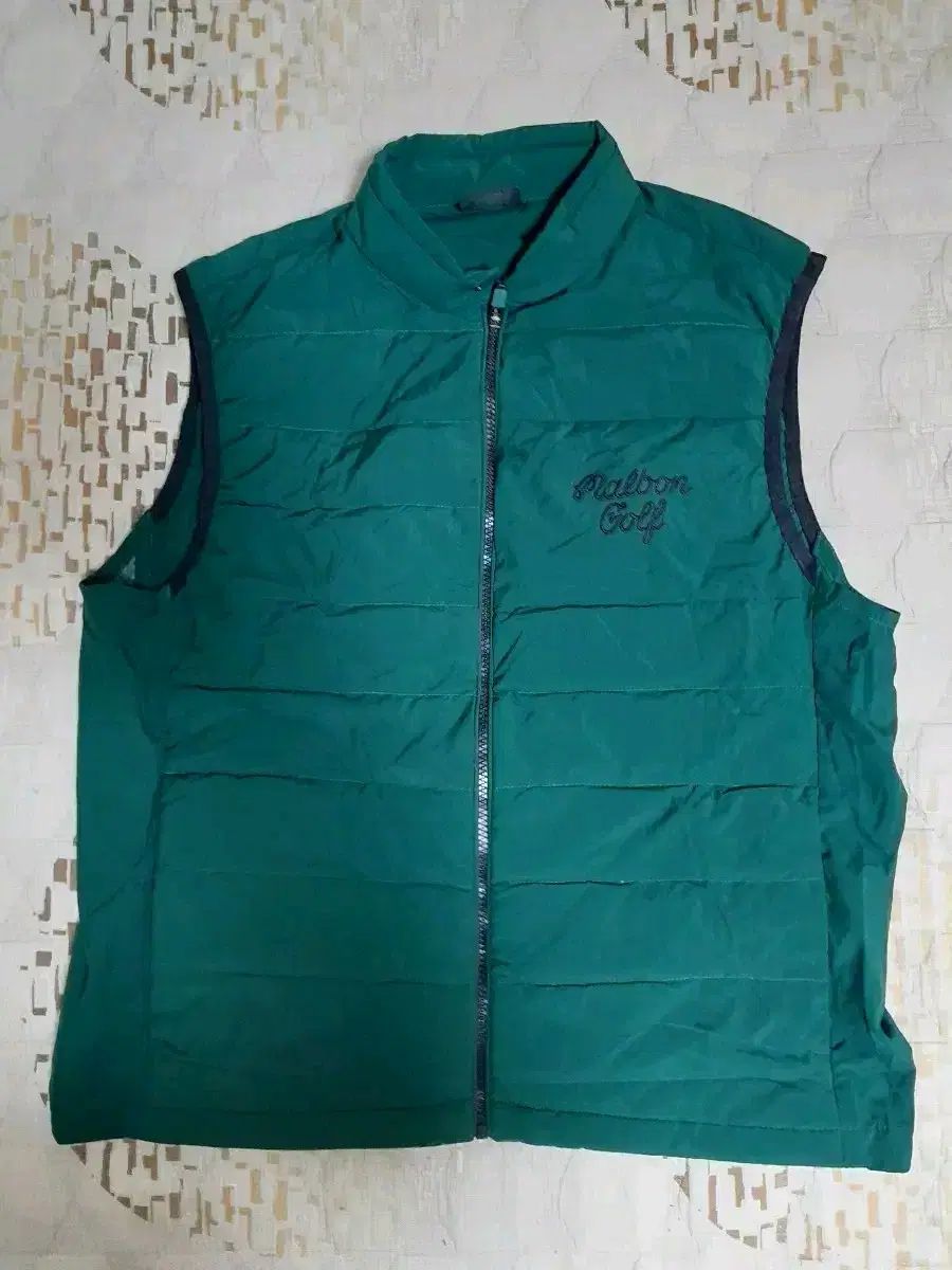 マルボンゴルフ MALBON GOLF グリーン COLOR ダウン ベスト M 状態良し