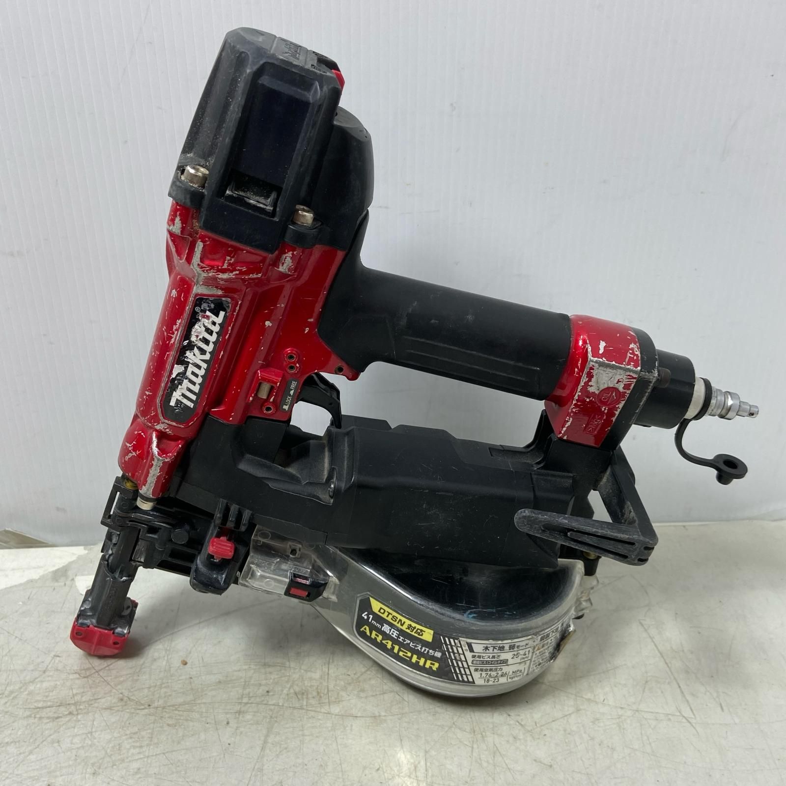 ΦΦMAKITA マキタ 41 mm 高圧エアビス打ち機 AR 412 HR レッド
