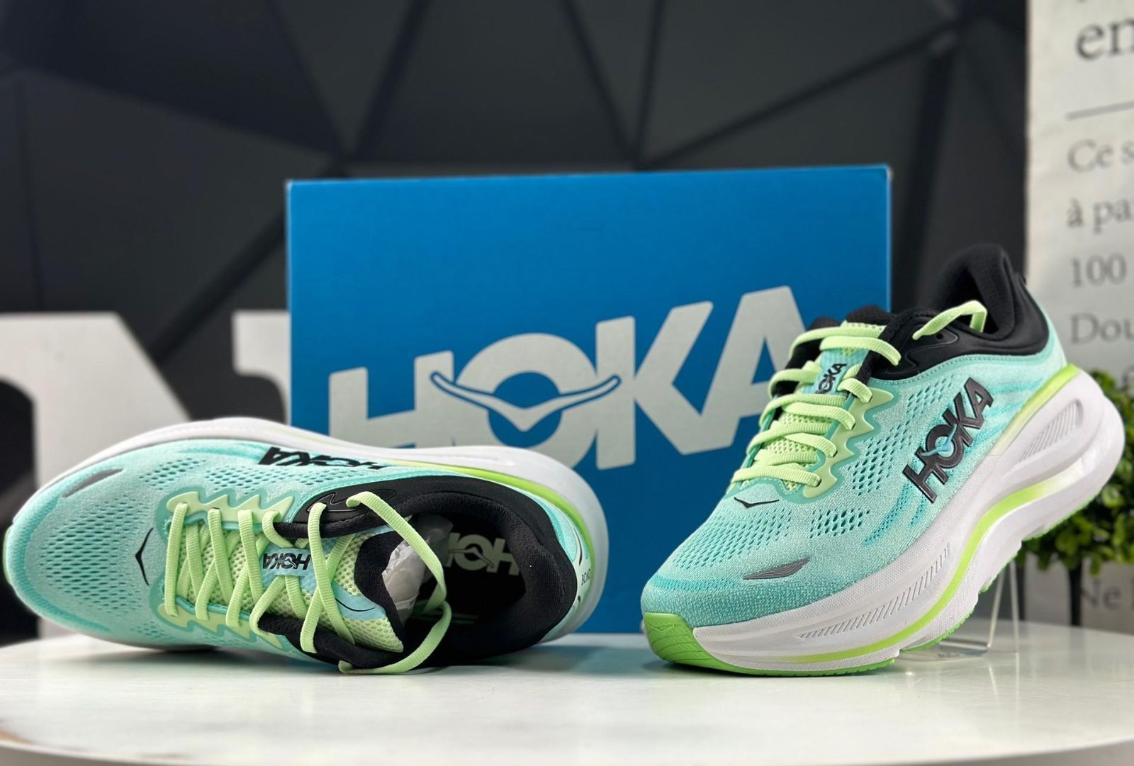 HOKAONEONE Bondi 9 ボンダイ 9 スニーカー ランニングシューズ 