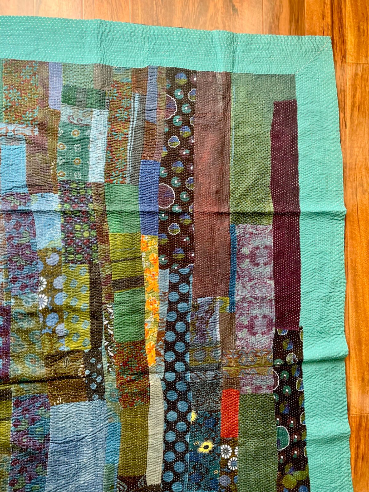 最も安い 【H様専用】カンタキルト カラフルパッチワーク カンタキルト