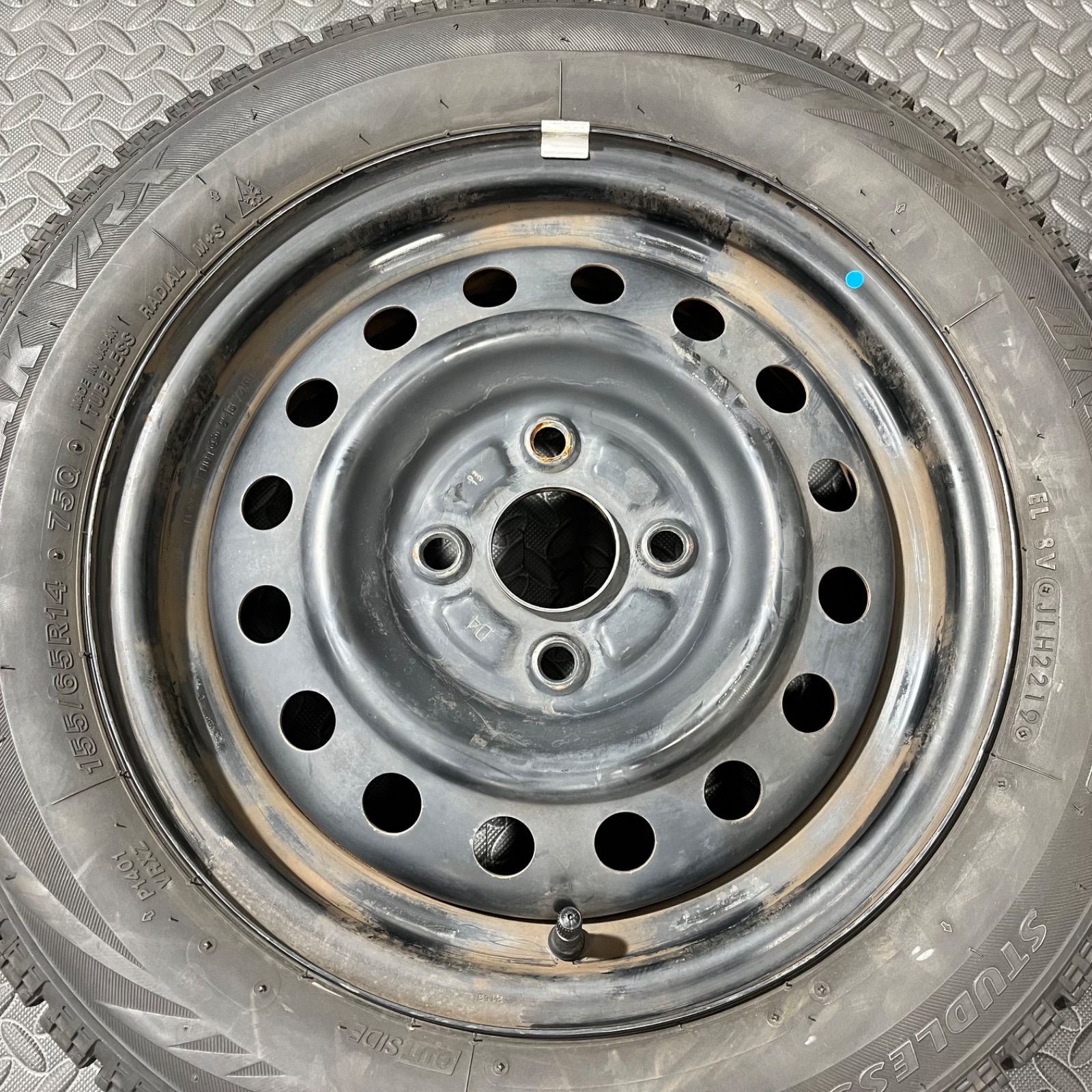 19年製 155 65 R 14 ブリヂストン VRX ダイハツ タント ムーヴ ミラ コンテ スタッドレスタイヤ 冬タイヤ 1268 E