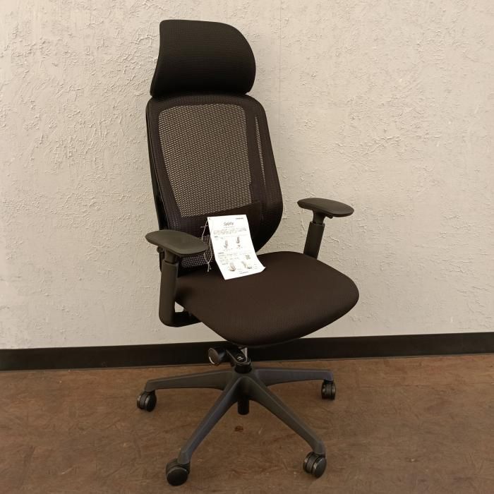 オカムラ オフィスチェア 肘あり シルフィー C 68 AXS-FMP 1 製 ブラック エクストラハイバック メッシュタイプ アジャストアーム付 ランバーサポート付 ナイロンキャスター ワークチェア デスクチェア OAチェア チェア イス 椅子