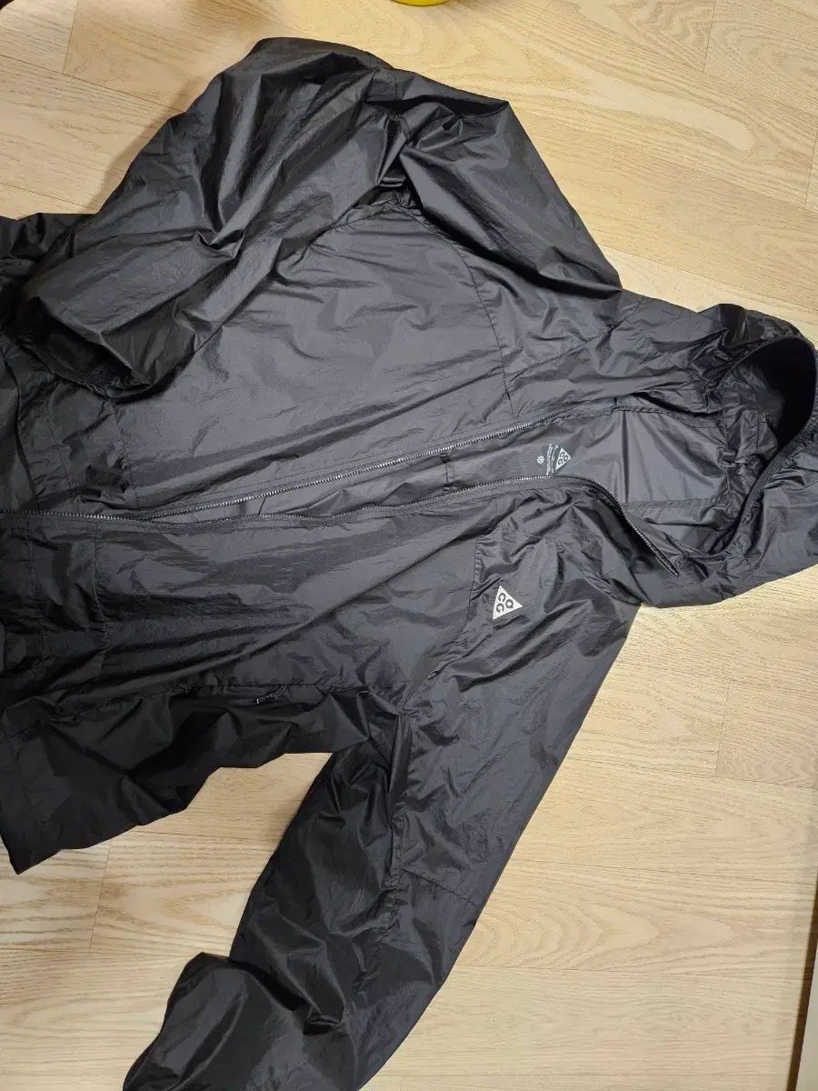 NIKE ACG ブラック ウィンドブレーカー フード ジャケット シンダーコン XL