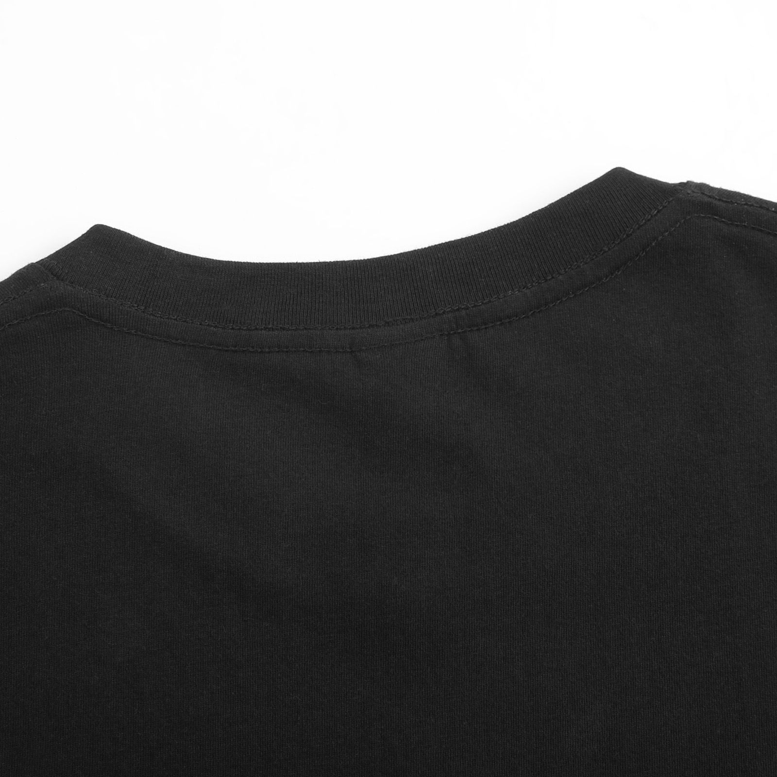 https://assets.mercari-shops-static.com/-/large/plain/2JHjFmE5VH2WrwjF7ddH8X.jpg@jpg