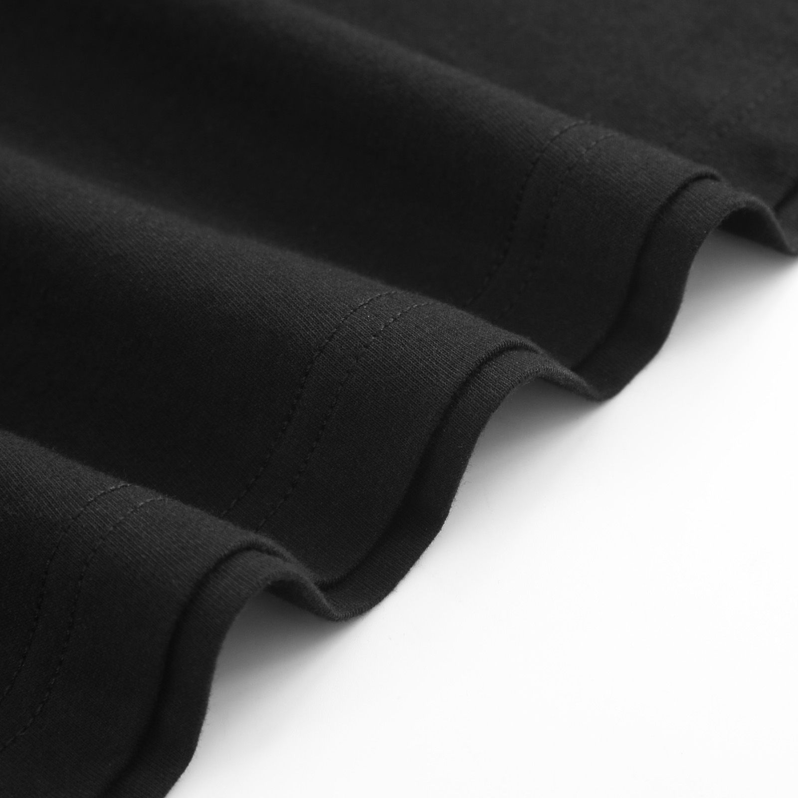 https://assets.mercari-shops-static.com/-/large/plain/2JHjFmFPmoRufAhQFiTbqy.jpg@jpg