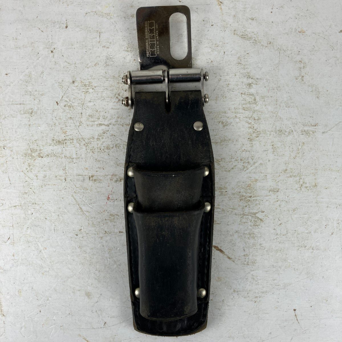 ЗЗKNICKS チェーン式親子2段LLタイプホルダー 着脱ベルトループ付 KB- SUS-K ブラック