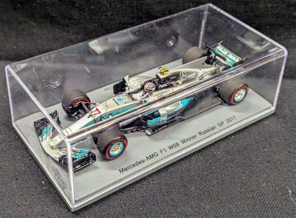 スパーク 1/43 メルセデス F1 W08 メキシコGP L.ハミルトン スパーク 1
