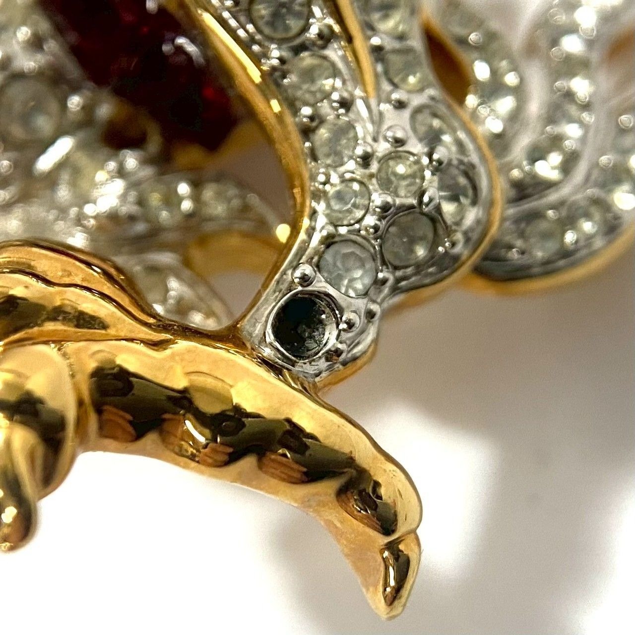 M【SWAROVSKI】ドラゴン ブローチ ゴールド/金カラー クリスタル