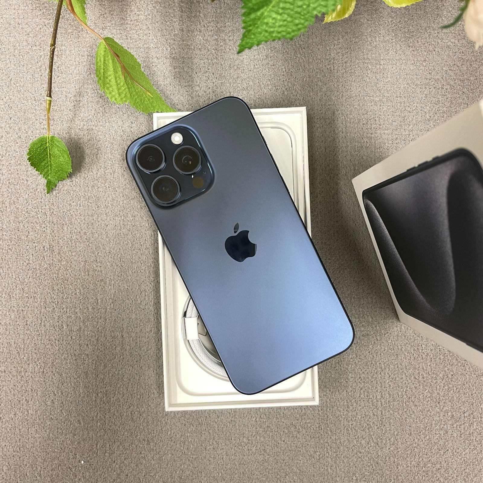 iPhone15ProMax 256Gb ブルー 国内版SIMフリー送料無料 ムスビー