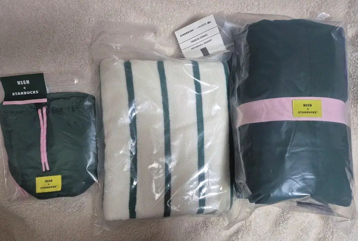 Starbucks スターバックス グリーン 毛布 ブランケット ポーチ タオル
