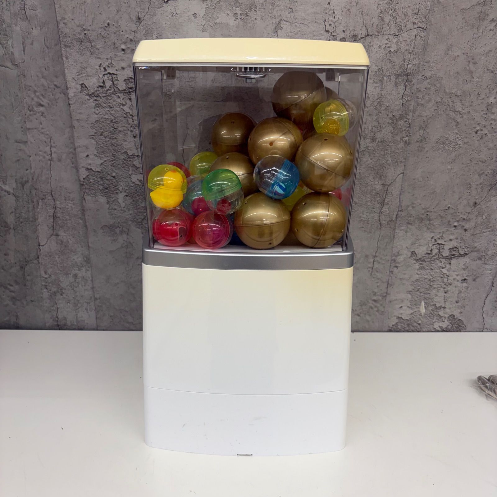 GACHAPY カプセル自販機 GP-SP 01 ガチャガチャ ホワイト カプセルトイ ガチャガチャ おもちゃ