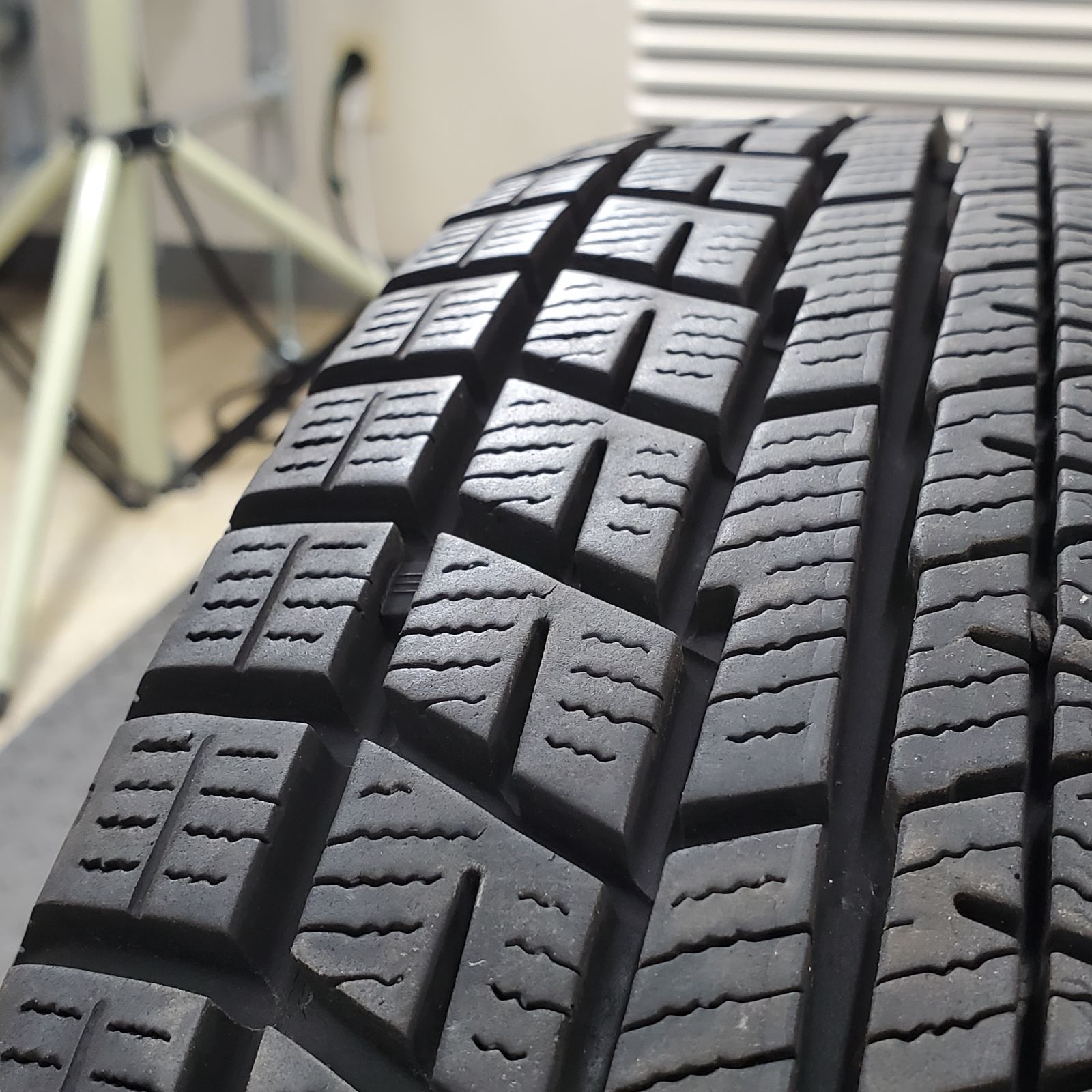  19 20年 ヨコハマ アイスガード iG 60 145 80 R 13 スズキ MRワゴン スタッドレスタイヤ 1269 13インチ タイヤ ホイールセット