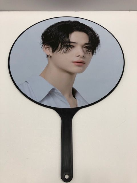 ENHYPEN walk the line ニキ うちわ【E1390-008】36 - メルカリ