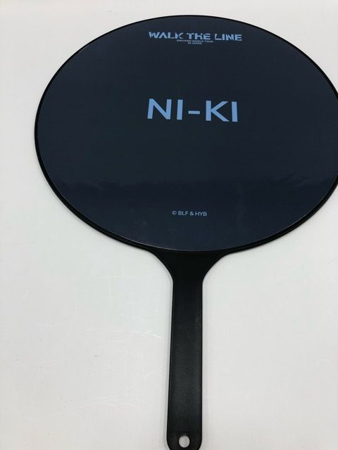 【ぶぅ】ENHYPEN NI−KI うちわ WALK THE LINE ENHYPEN - WALK THE LINE - WORLD TOUR - OFFICIAL MERCHANDISE