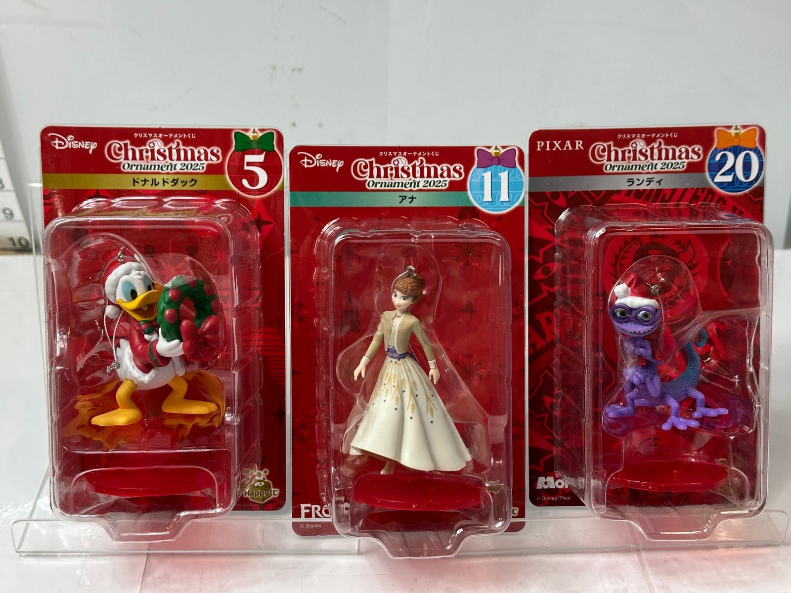 RUN-DMC フィギュアセット クリスマス　フィギュア　本日限り ディズニー クリスマスオーナメント くじ 2025 ドナルドダック