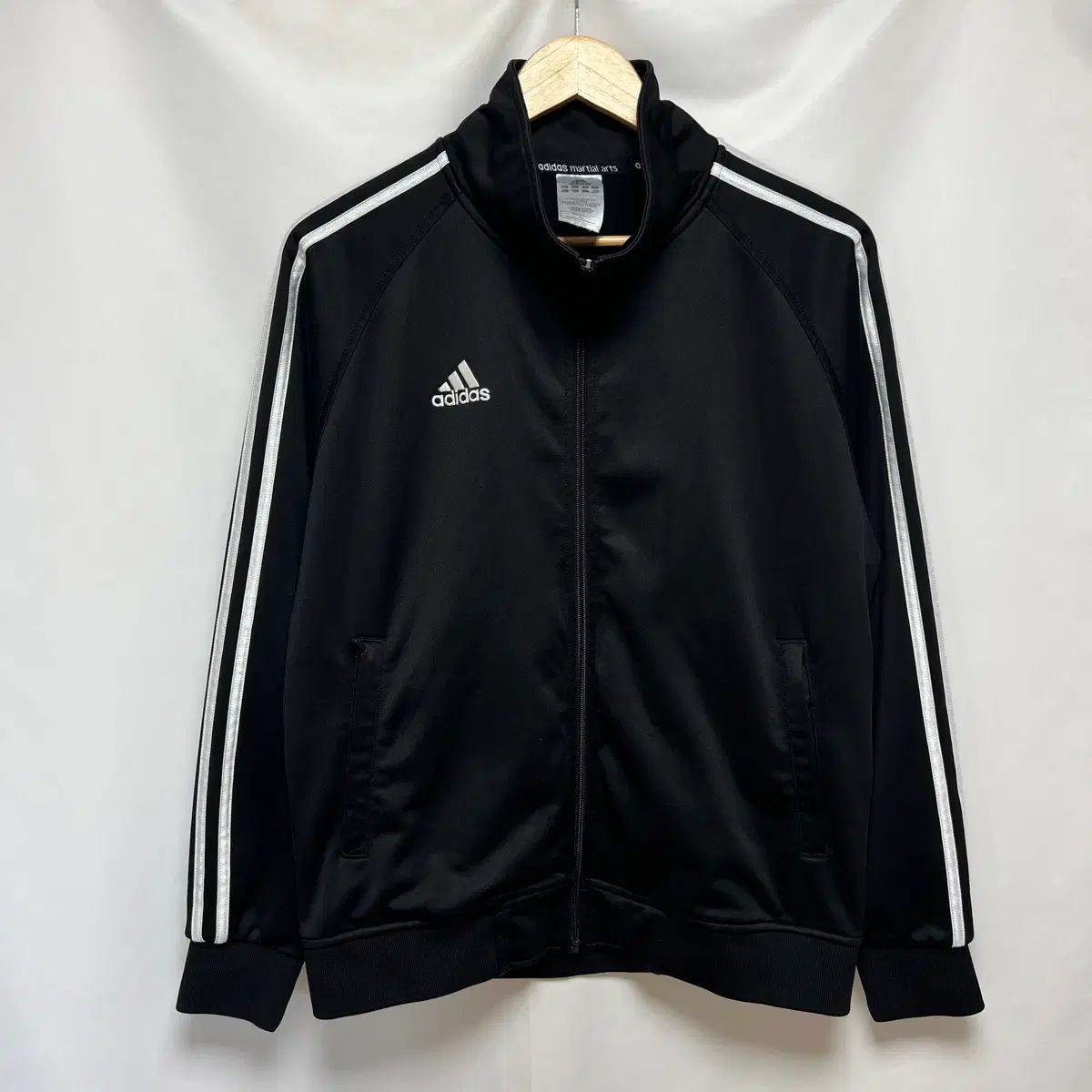 正規品/L adidas 3本線 マーシャルアーツ ブラック トラックジャージ