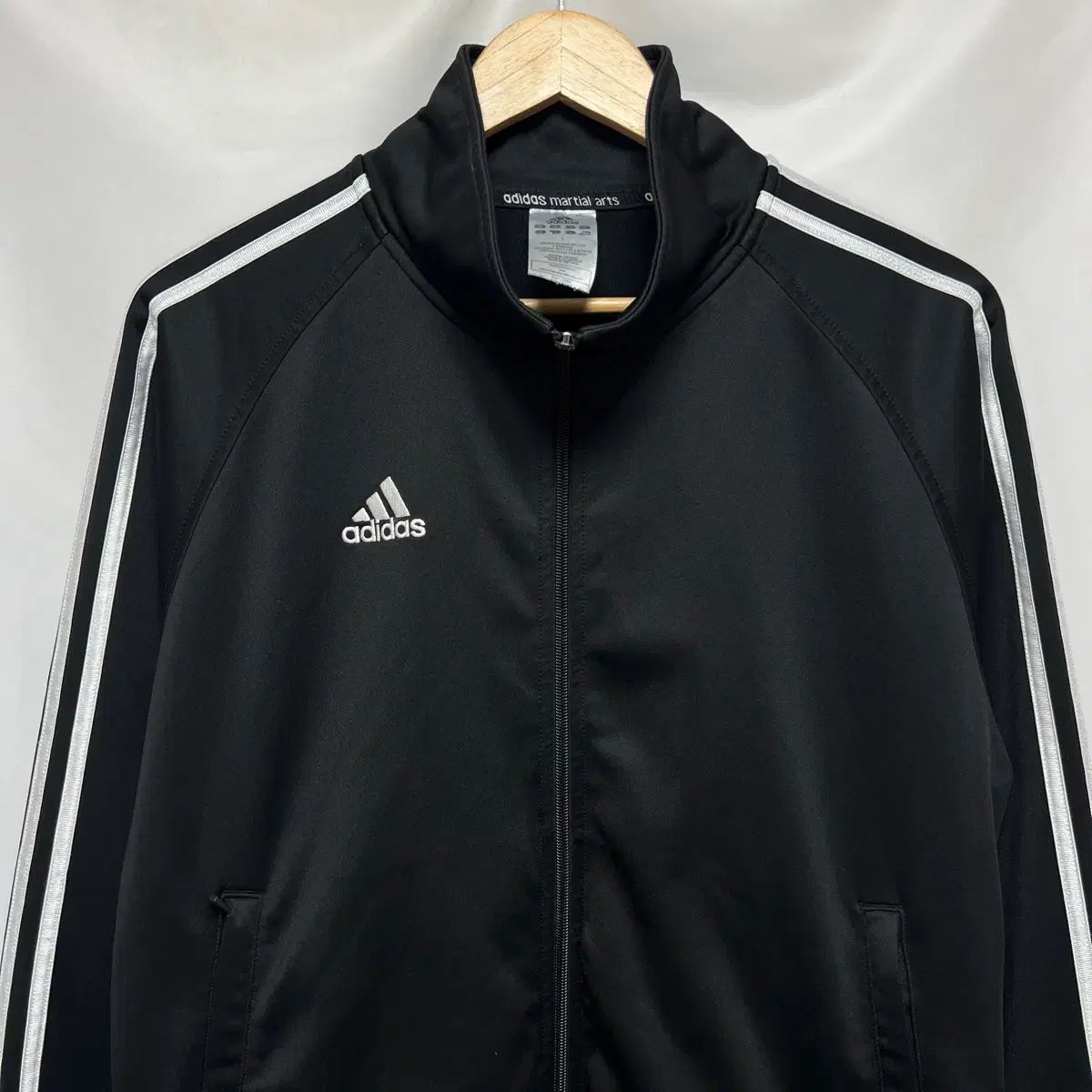 正規品/L adidas 3本線 マーシャルアーツ ブラック トラックジャージ