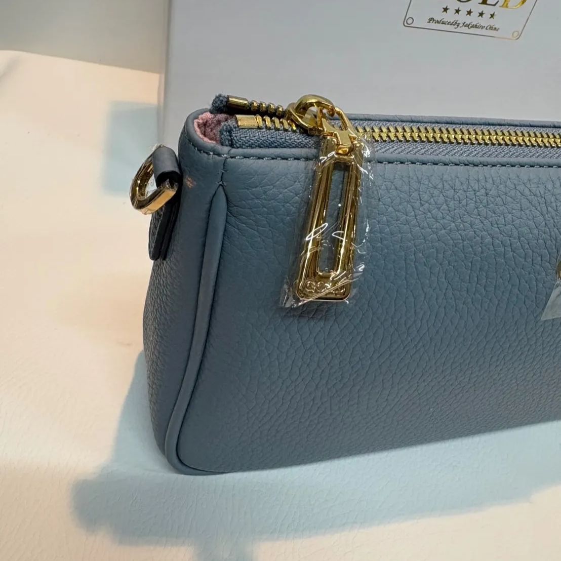 F-015-202 未使用 ココセリュックスゴールド COCOCELUX GOLD ミンク