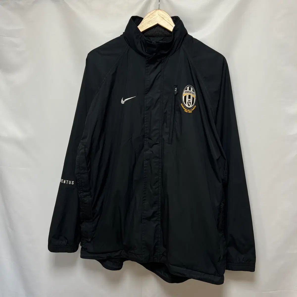 正規品/L NIKE ユヴェントス 05-06 トレーニング ブラック ウーブン