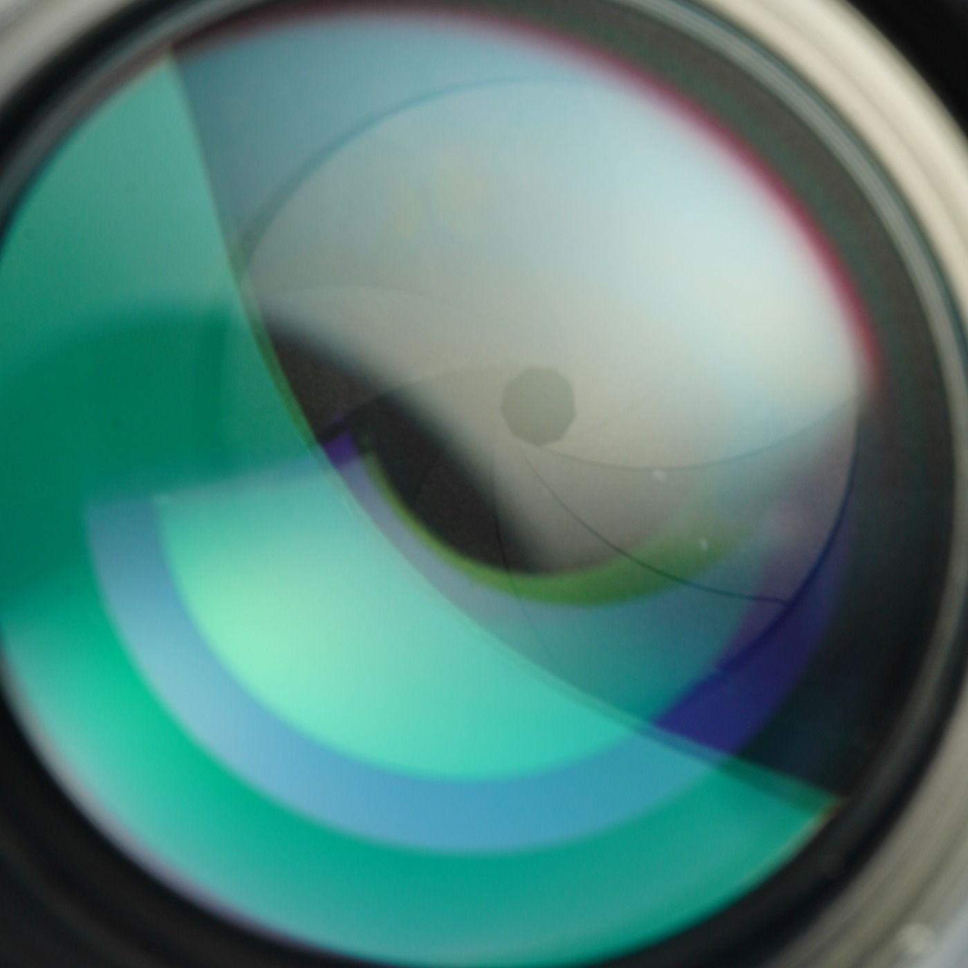  Nikon ニコン Ai S NIKKOR 200 mm F 4 単焦点レンズ レンズ(単焦点) カメラ