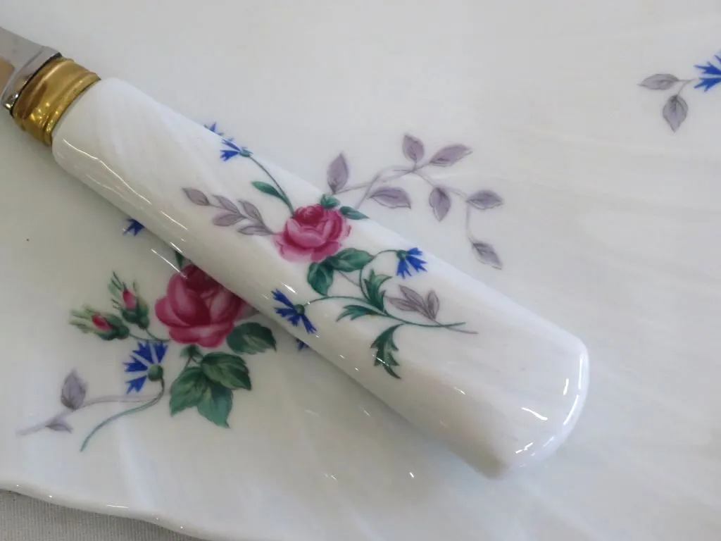 226567】Limoges リモージュ ケーキナイフ付き ロングプレート