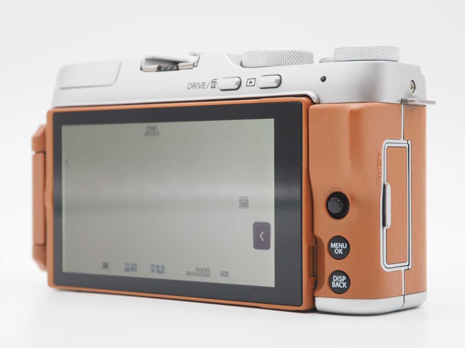  富士フィルム Fujifilm Fuji X A 7 24 MP Mirrorless Camera Body Caramel 元箱 Z 5648 ミラーレス一眼 デジタルカメラ