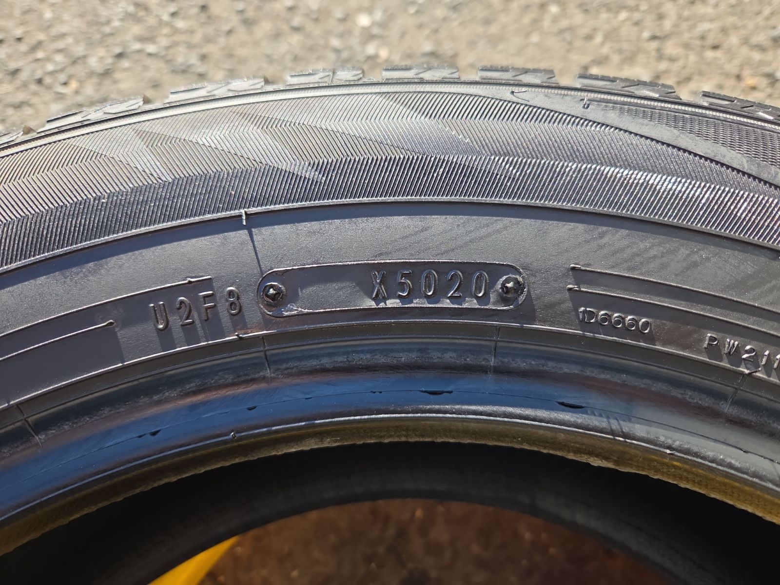  !! 195 65 R 16 ダンロップ 20製 スタッドレス ロッキー テリオス 等 パンクチェック済み 16インチ スタッドレス