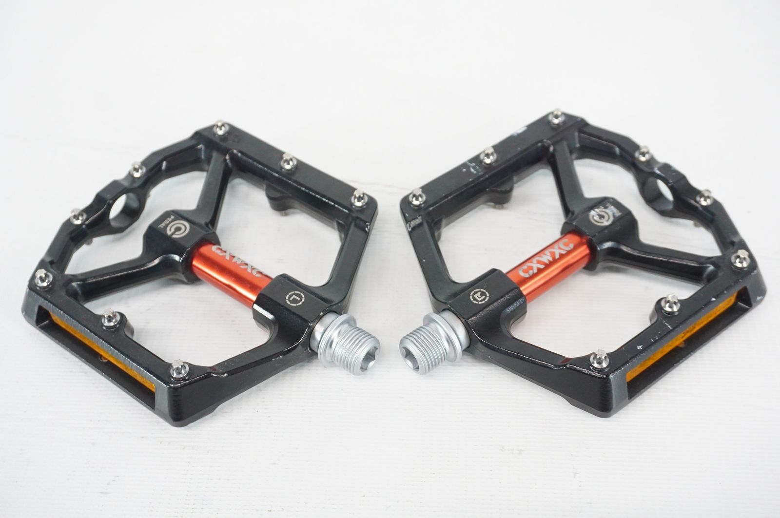 CXWXC 「シーエックスダブリューエックスシー」 ペダル / バイチャリ