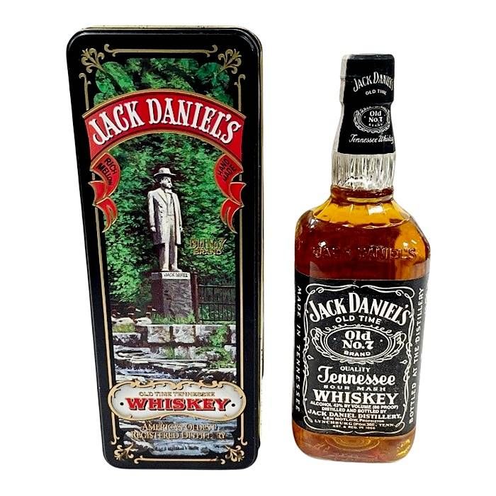 専用【古酒】Jack Daniel's Old No. 7 ウイスキー 缶ケース 新品・未使用】ジャックダニエル オールド No.7 缶ケース付 - メルカリ
