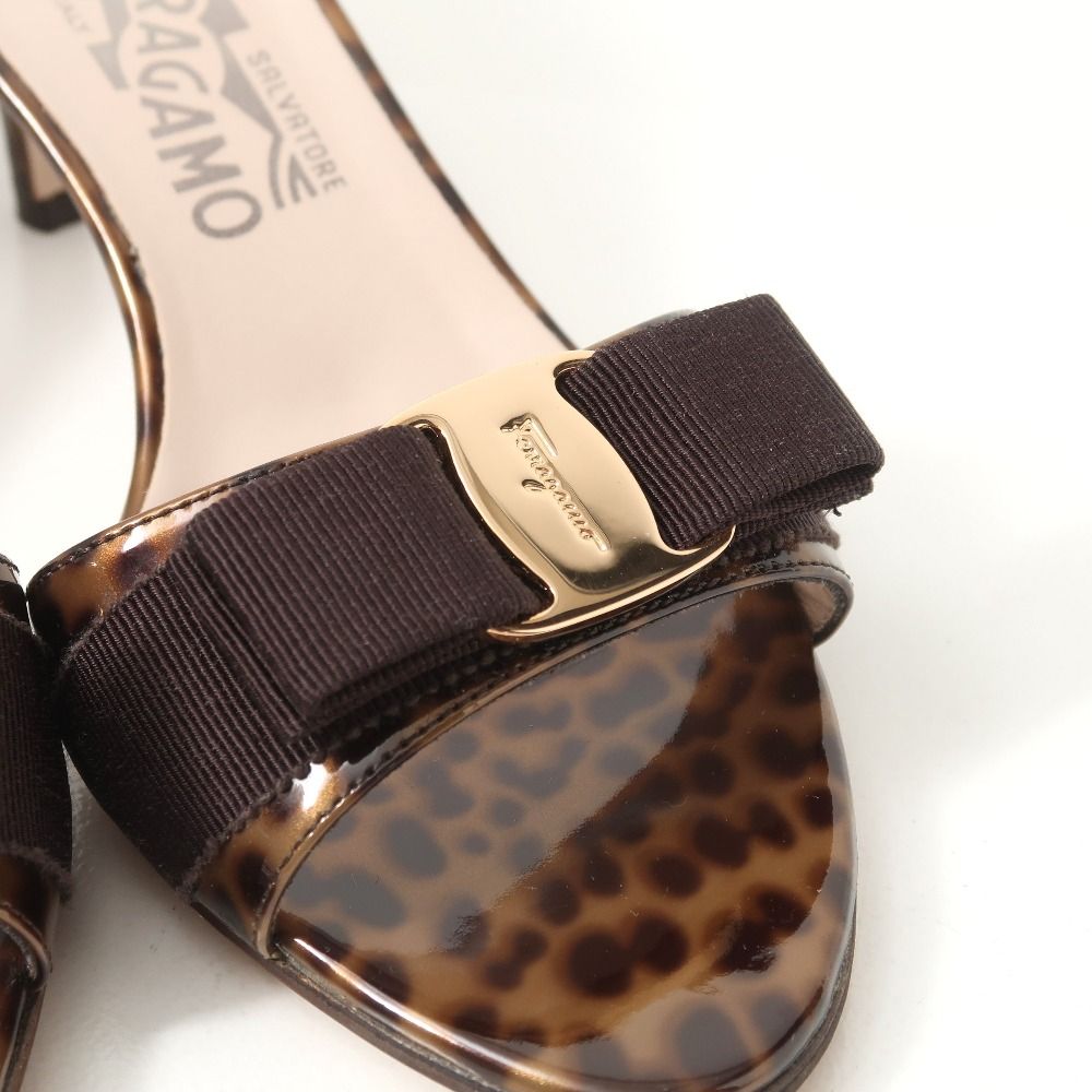 レオパード柄 エナメル