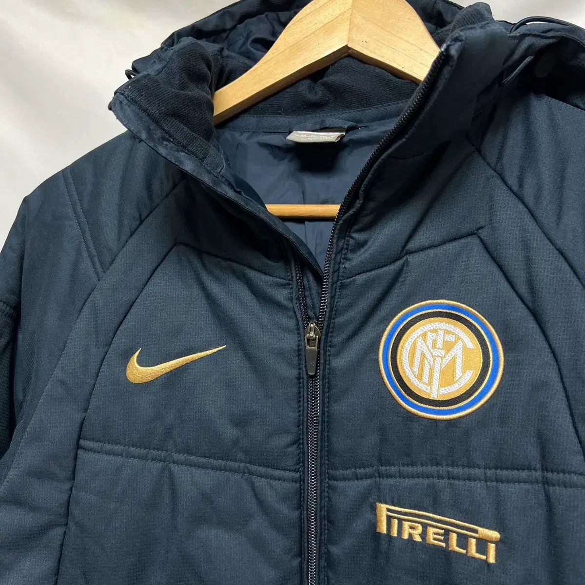 正規品/90 NIKE 00s インテル・ミラノ インテル ネイビー 軽量ダウン