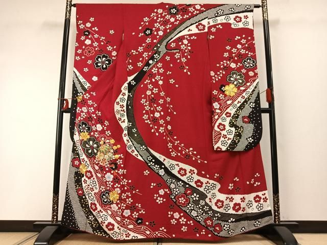 平和屋着物○豪華振袖 駒刺繍 舞花文 毬 金彩 銀通し地 正絹 逸品