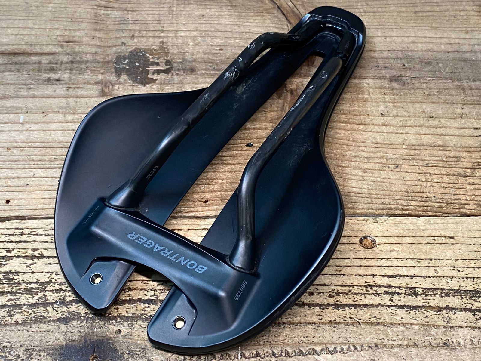 JP444 ボントレガー BONTRAGER AEOLUS PRO サドル カーボンレール