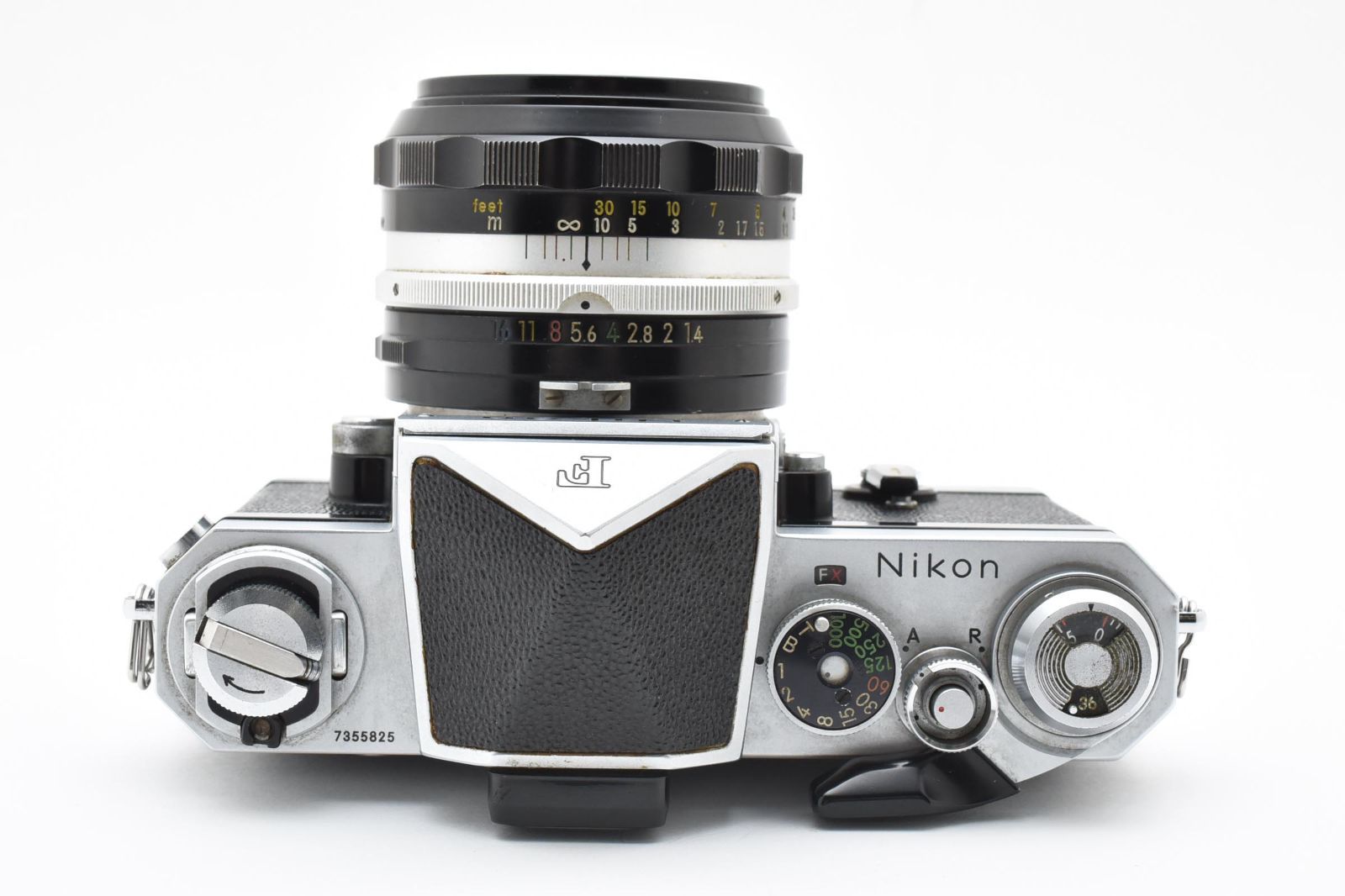 4 フィルムカメラ