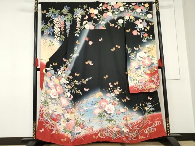 平和屋着物●豪華振袖　友禅　鴛鴦花蝶文　暈し染め　黒地　金彩　金糸　正絹　逸品　AABD6436cs 平和屋着物○豪華振袖 友禅 鴛鴦花蝶文 暈し染め 黒地 金彩 金糸 正絹