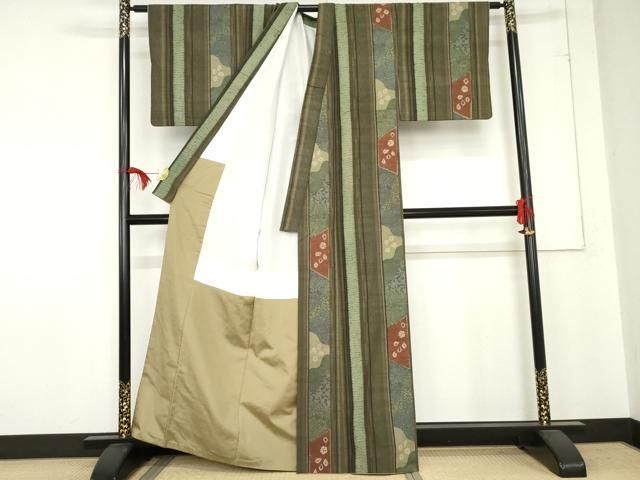 平和屋着物○伝統工芸士 七代目 吉澤与市 紬 絞り 花唐草間道 正絹