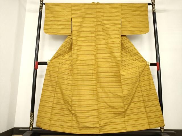 平和屋着物○無形文化財 本場黄八丈 近藤傳 草木染 手織 紬 横段文