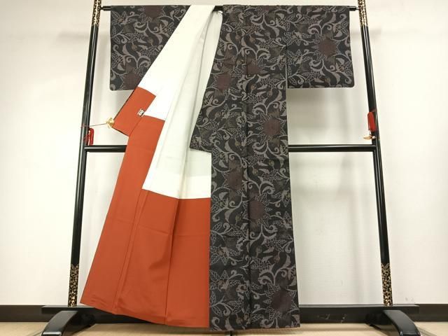 花唐草文 反端付き