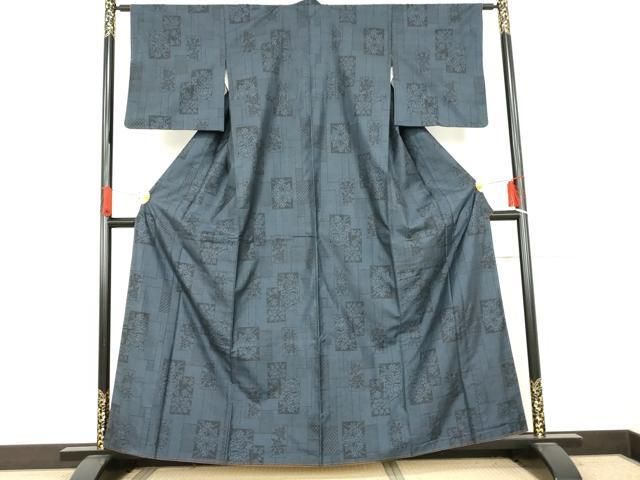 平和屋着物 本場大島紬 カタス7マルキ 色紙重ね草花文 正絹 cs