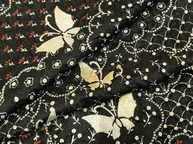 平和屋着物 上質な小紋 雲取り舞蝶文 黒地 正絹 fy