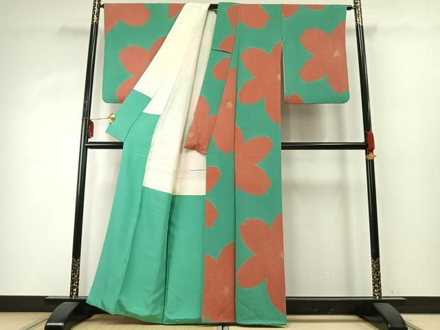 平和屋着物 上質な小紋 舞桜文 金彩 正絹 fy