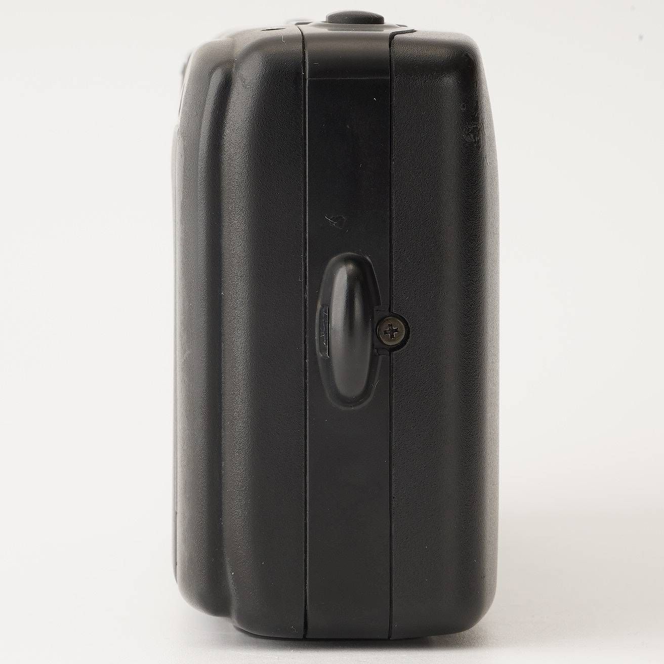 ニコン Nikon AF 600 35mmコンパクトフィルムカメラ / 28mm F3.5 Macro