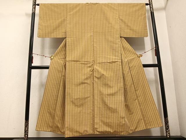 平和屋着物 上質な紬 格子 正絹 ph