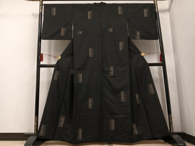 平和屋着物 本場大島紬 地空き カタス9マルキ 笹竹文 正絹 ph