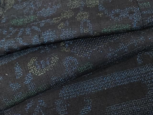 平和屋着物 本場結城紬 重要無形文化財 80亀甲 エ霞風景草花文 正絹 cs