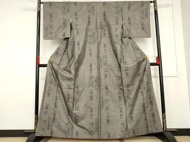 平和屋着物 本場大島紬 カタス9マルキ 色紙更紗花文 正絹 cs