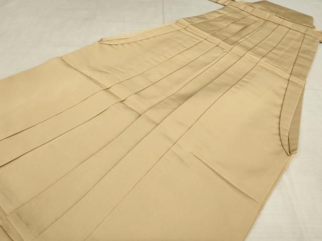 平和屋着物 男性 馬乗り袴 色無地 薄香色 正絹 cs