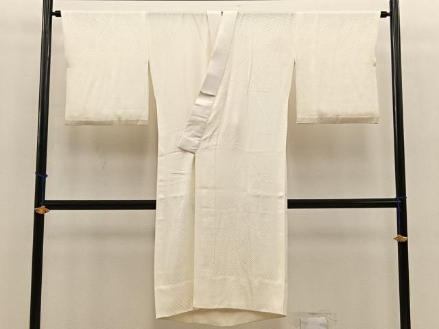 襦袢　薔薇　刺繍　紗綾形地紋　着物襦袢　着物　101t 平和屋着物□長襦袢 無双仕立て 紗綾形地紋 白色 正絹 逸品 BAAV6295mz