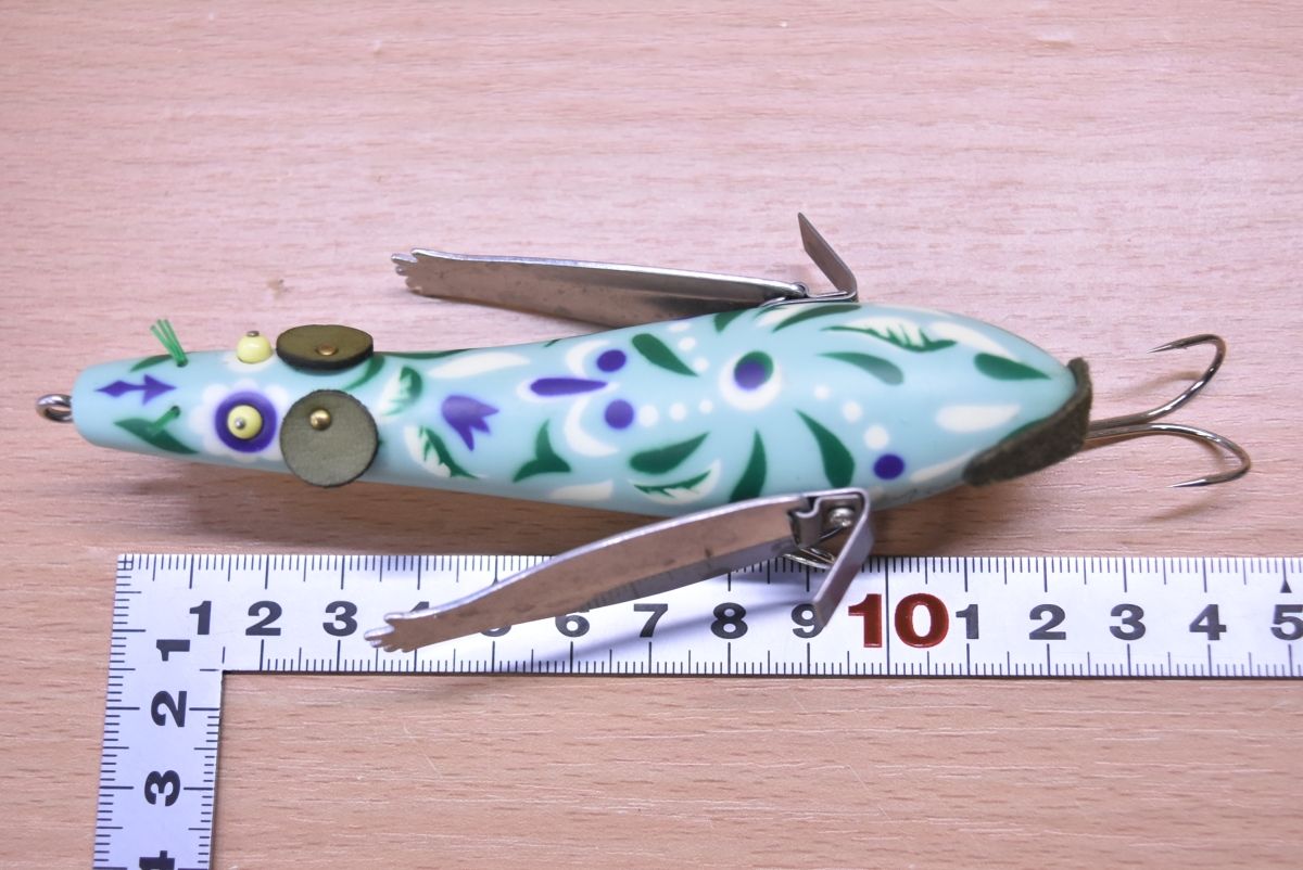 津波ルアーズ スウィングモモンガ Tsunami Lures Swing Momonga バス