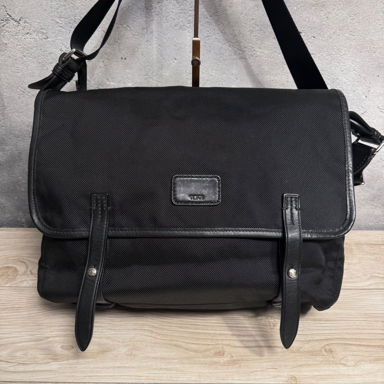 ✨TUMI トゥミ メッセンジャーバッグ ショルダーバッグ A4収納可 多